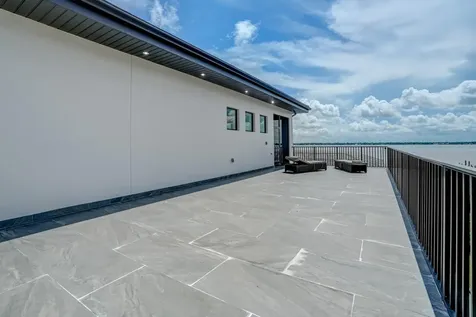 6390 River Club Court North Fort Myers FL 33917