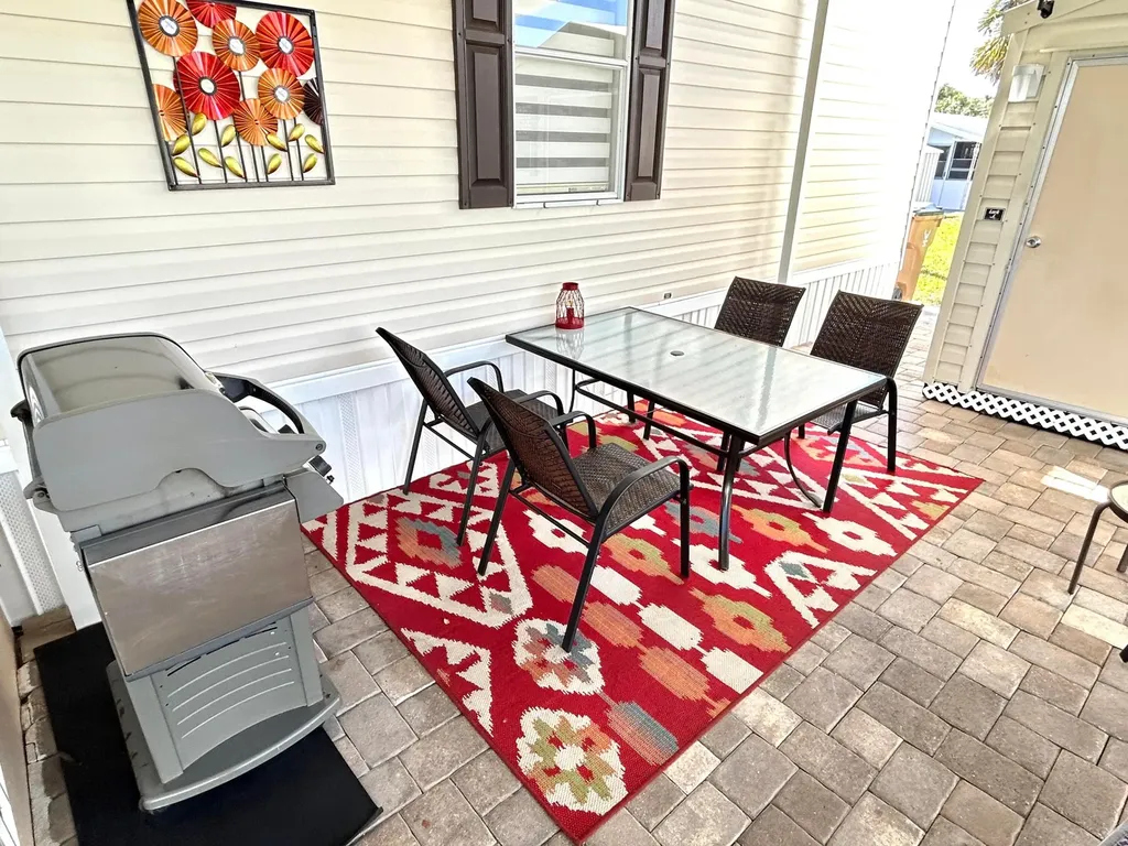 613 Jasmine Lane Deerfield Beach FL 33442