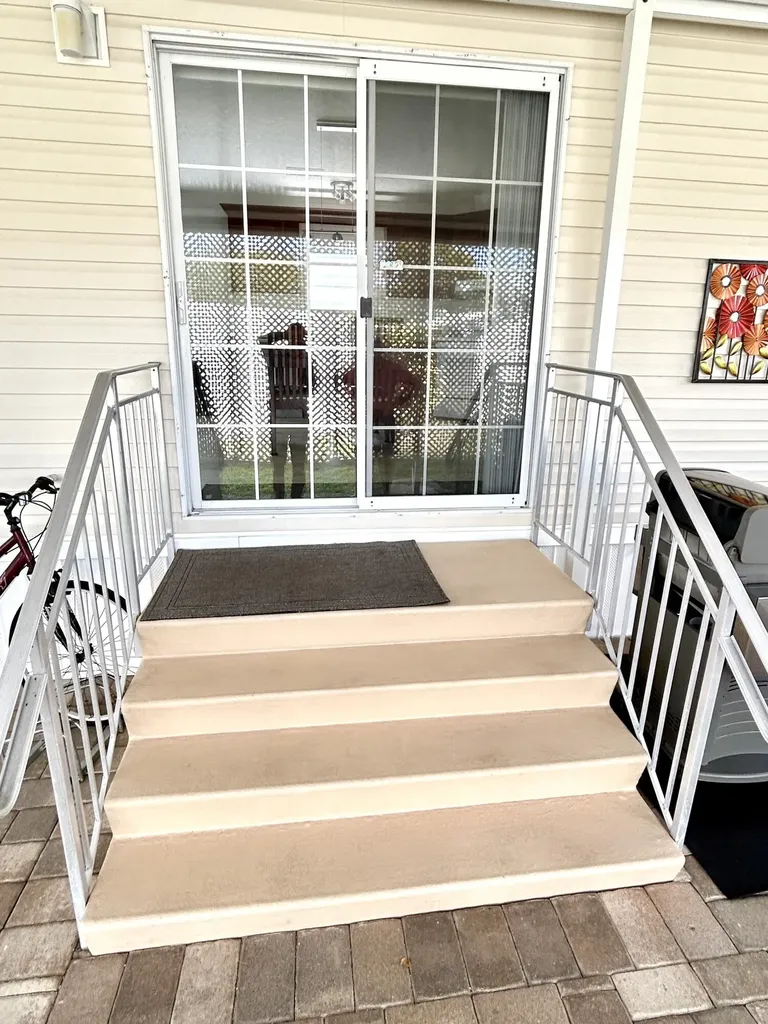 613 Jasmine Lane Deerfield Beach FL 33442