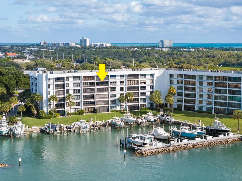 1748 Jupiter Cove Drive Jupiter FL 33469
