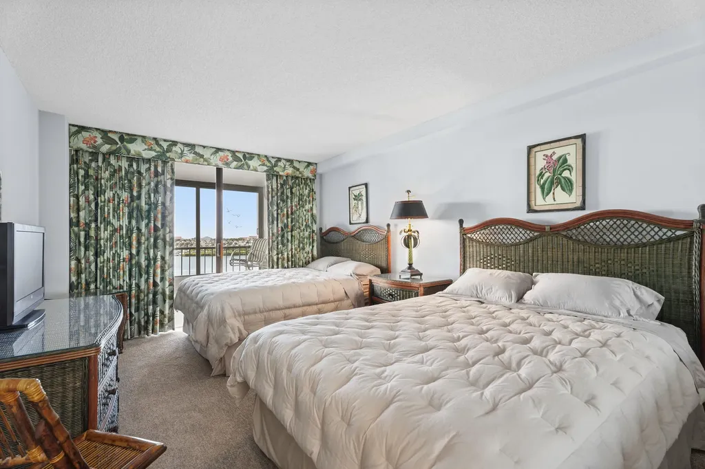 1748 Jupiter Cove Drive Jupiter FL 33469