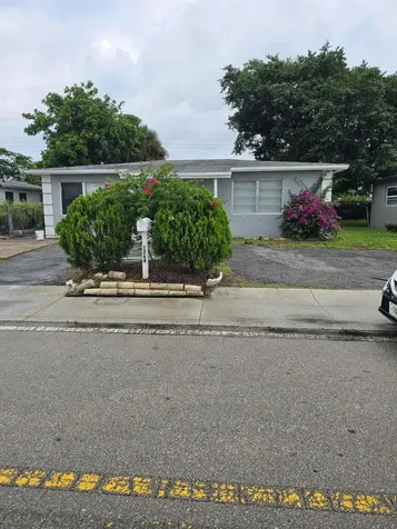1244 W 23rd Street Riviera Beach FL 33404