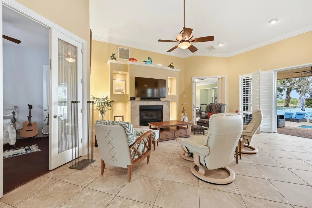 2412 SE Saint Lucie Boulevard Stuart FL 34996