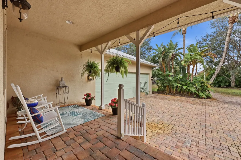 2412 SE Saint Lucie Boulevard Stuart FL 34996