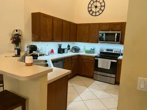 9201 Wentworth Lane Port St Lucie FL 34986