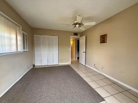 894 Flanders S Delray Beach FL 33484