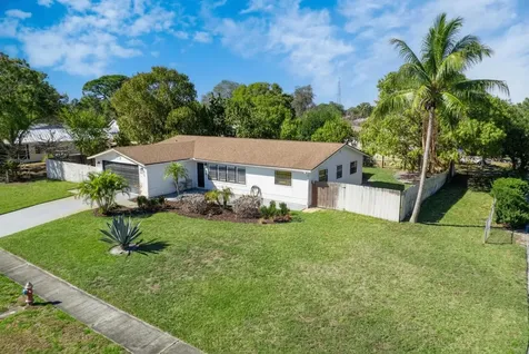 221 Caprol Lane Sebastian FL 32958