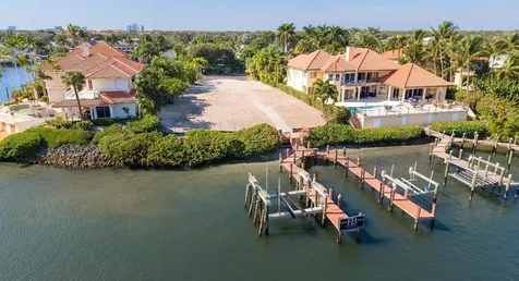 2252 Bay Village Court Palm Beach Gardens FL 33410