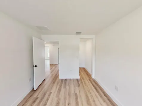 1795 N 16th Court Fort Pierce FL 34950