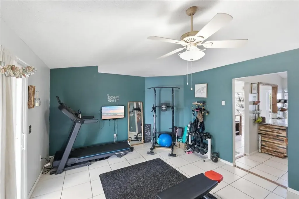 2382 SW Blaine Terrace Port St Lucie FL 34953