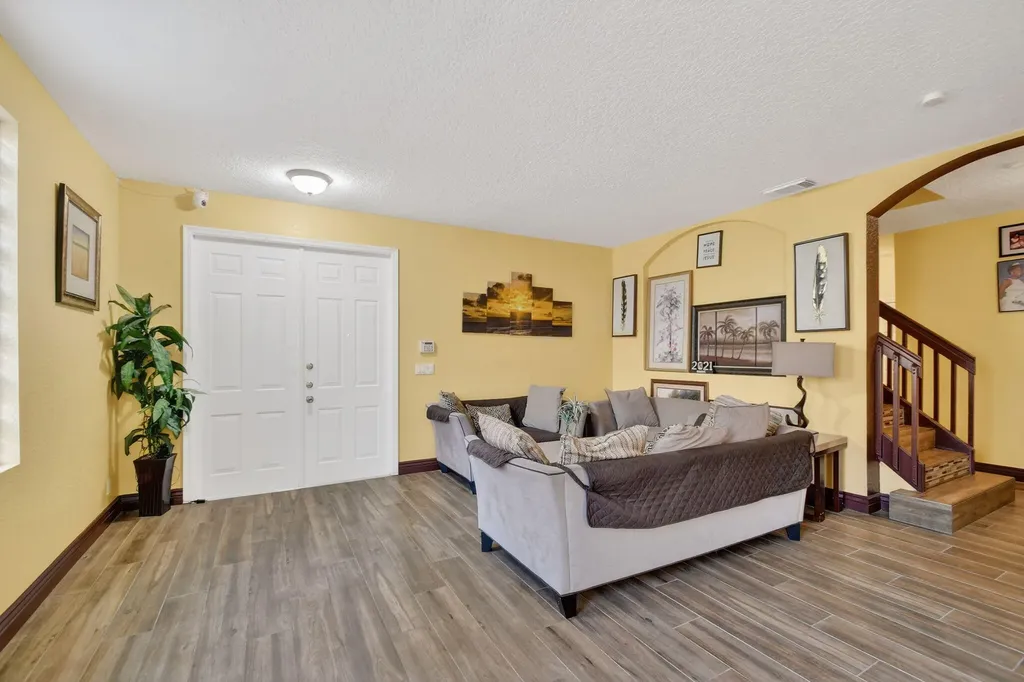 876 Gazetta Way West Palm Beach FL 33413