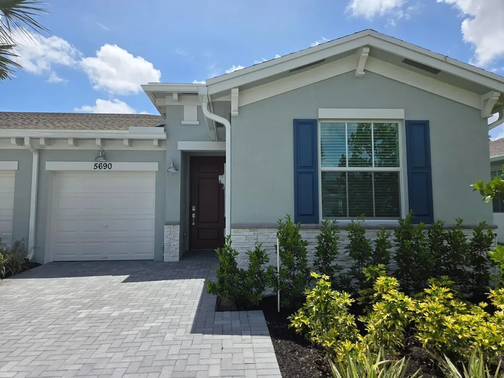 5690 Divine Drive Delray Beach FL 33484