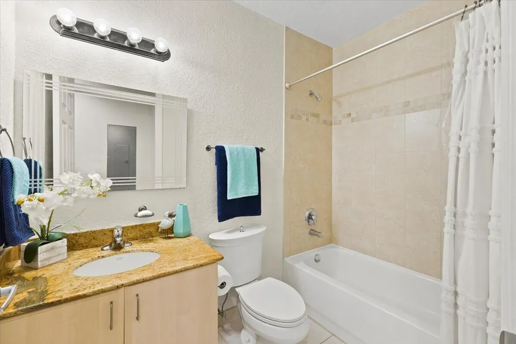1620 Presidential Way West Palm Beach FL 33401