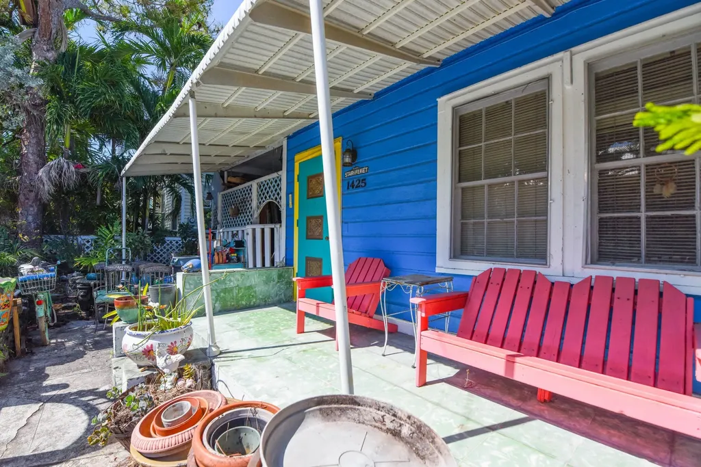 1425 Eliza Street Key West FL 33040