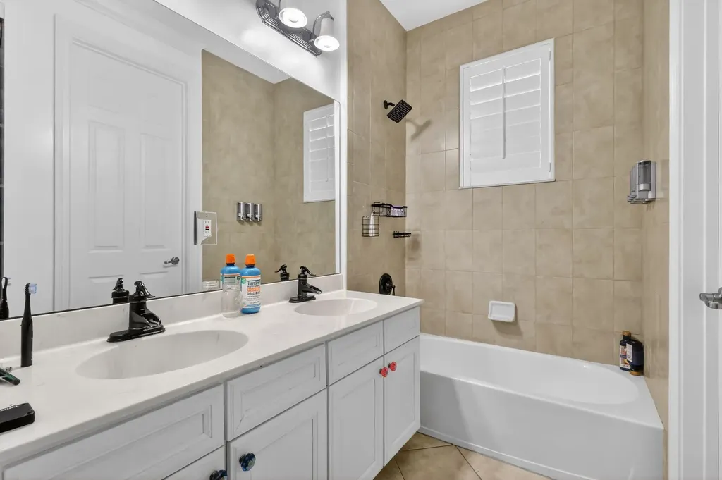 122 Andros Harbour Place Jupiter FL 33458