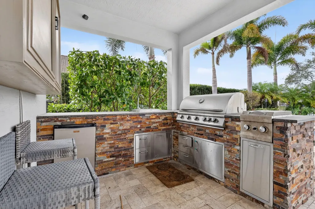 122 Andros Harbour Place Jupiter FL 33458