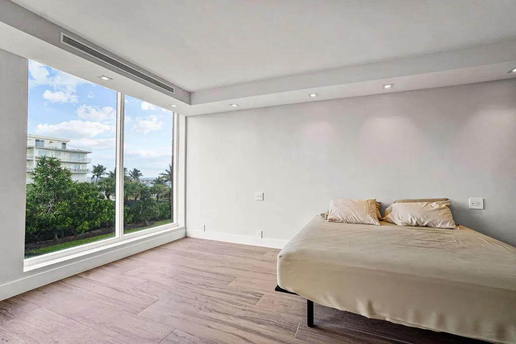 3100 S Ocean Boulevard Palm Beach FL 33480