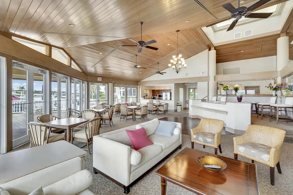 215 Oak Harbour Drive Juno Beach FL 33408