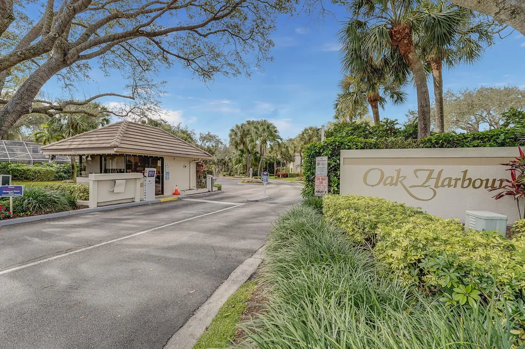 215 Oak Harbour Drive Juno Beach FL 33408