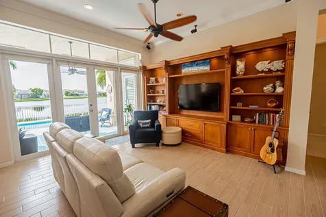 11421 SW Kingslake Circle Port St Lucie FL 34987