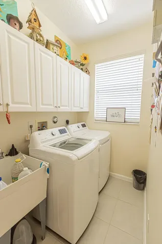 11421 SW Kingslake Circle Port St Lucie FL 34987