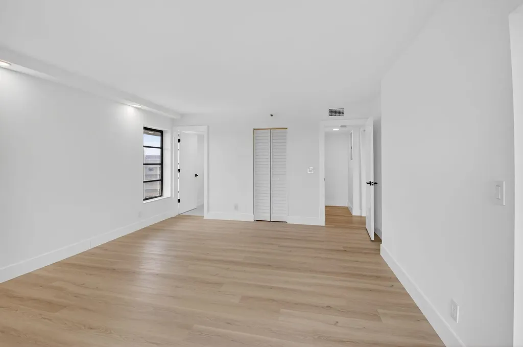 14475 Strathmore Lane Delray Beach FL 33446