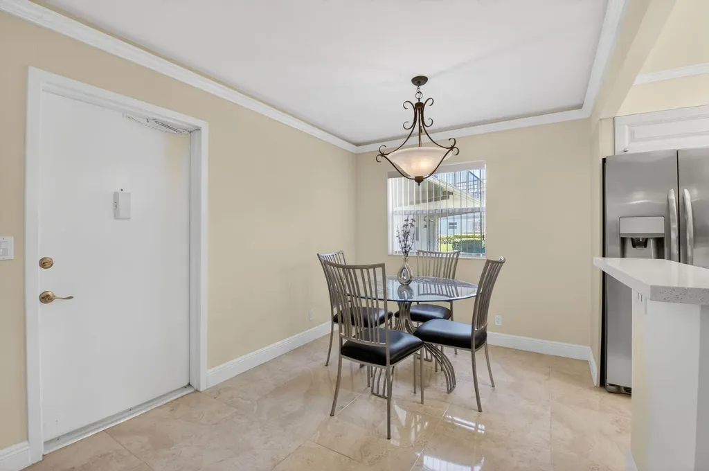 205 Flanders E Delray Beach FL 33484