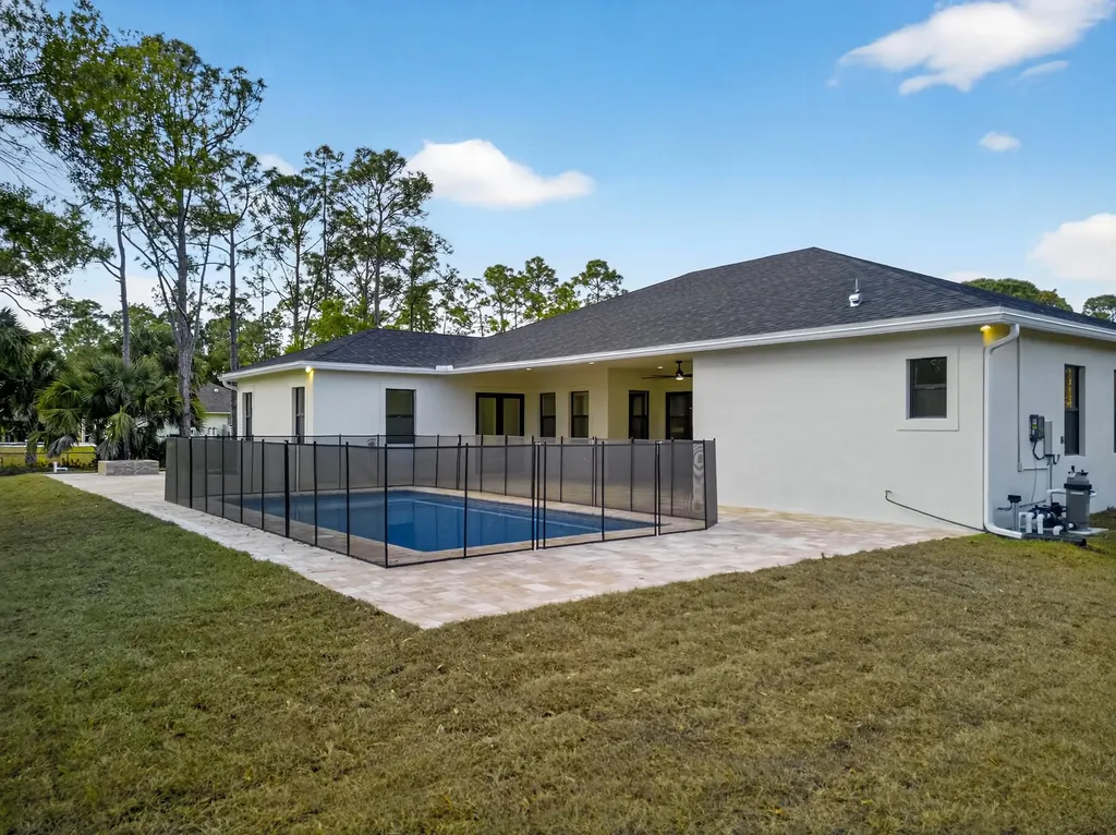 14736 69th Street N Loxahatchee FL 33470