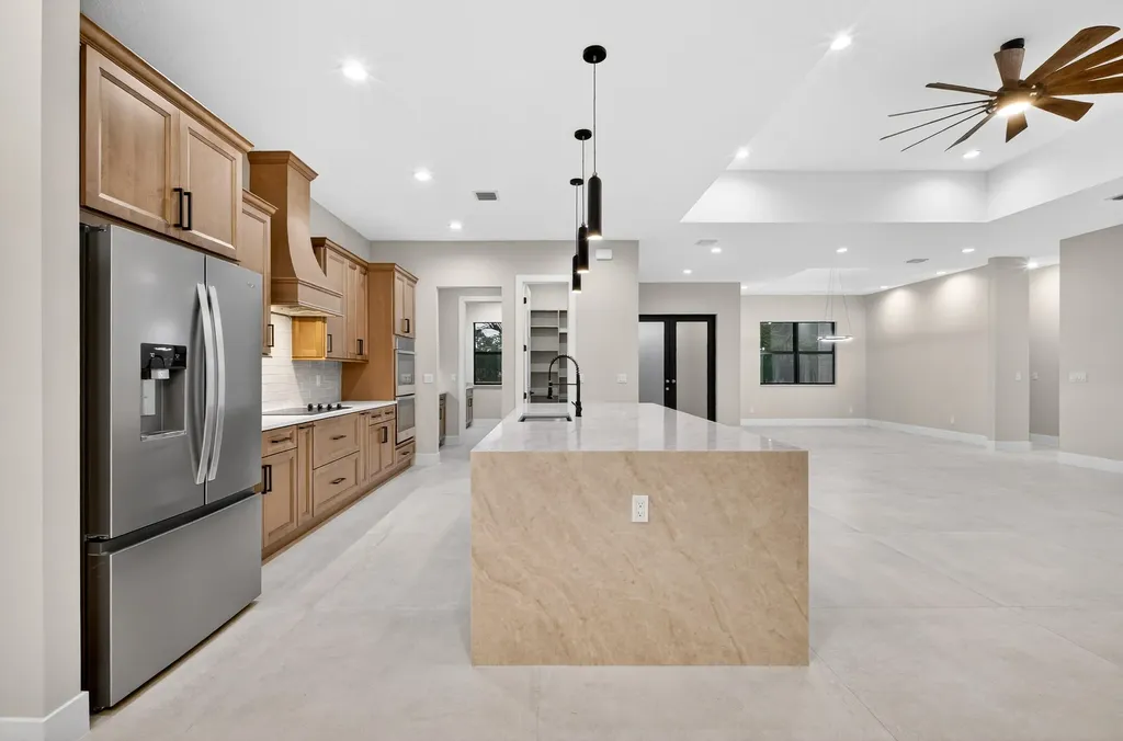 14736 69th Street N Loxahatchee FL 33470