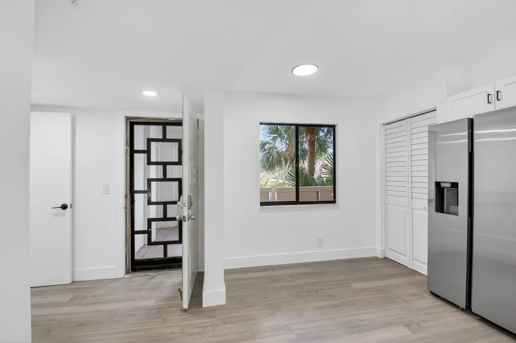 14475 Strathmore Lane Delray Beach FL 33446