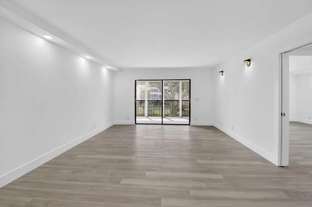 14475 Strathmore Lane Delray Beach FL 33446