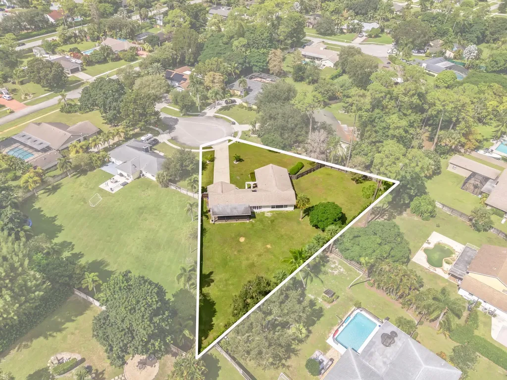 12192 Branding Iron Court Wellington FL 33414