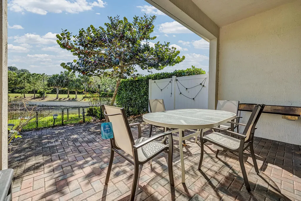 10030 Akenside Drive Boca Raton FL 33428