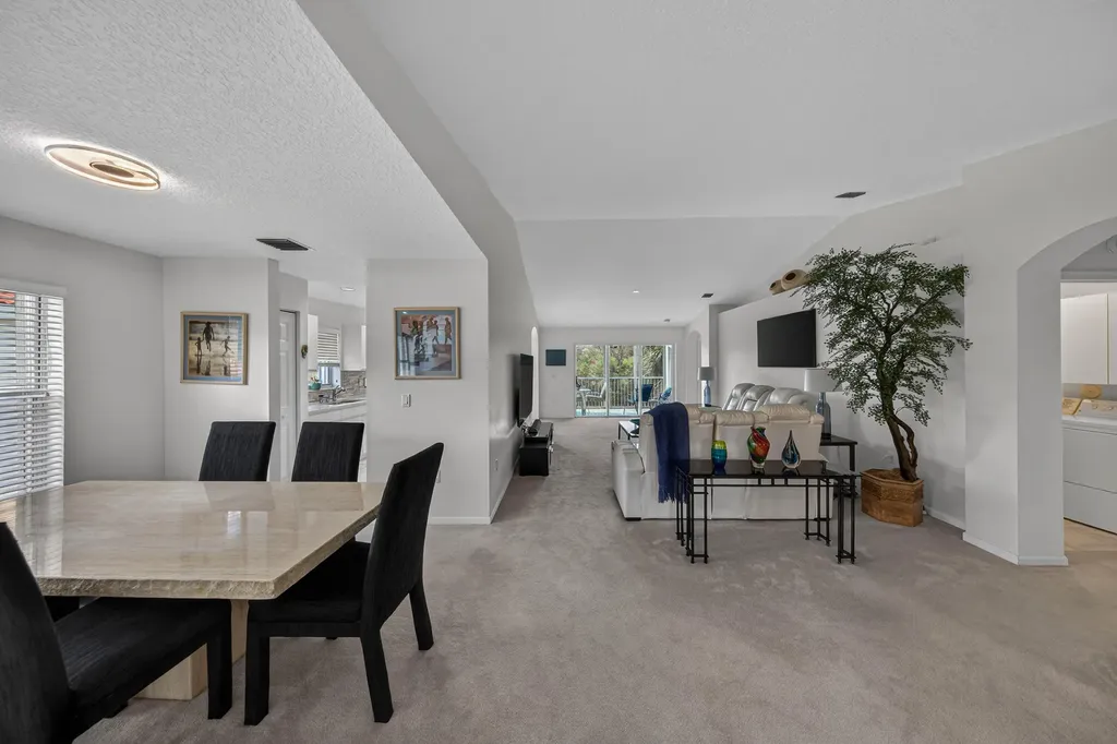 7676 Springwater Place Boynton Beach FL 33437