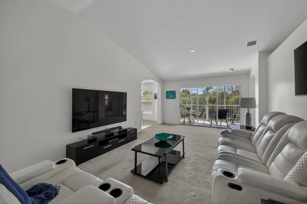 7676 Springwater Place Boynton Beach FL 33437