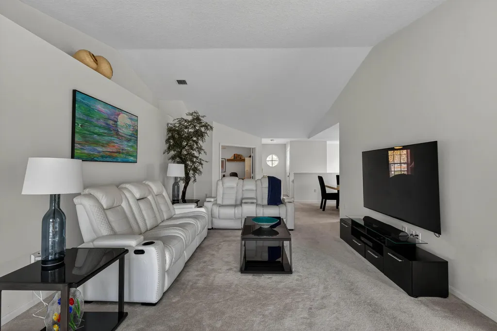 7676 Springwater Place Boynton Beach FL 33437