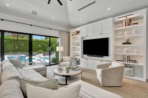 109 NE 9th Street Delray Beach FL 33444
