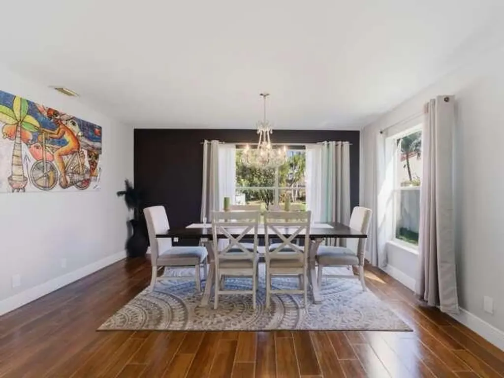 5528 Descartes Circle Boynton Beach FL 33472