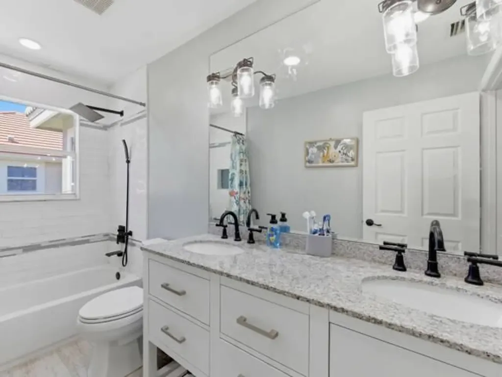 5528 Descartes Circle Boynton Beach FL 33472