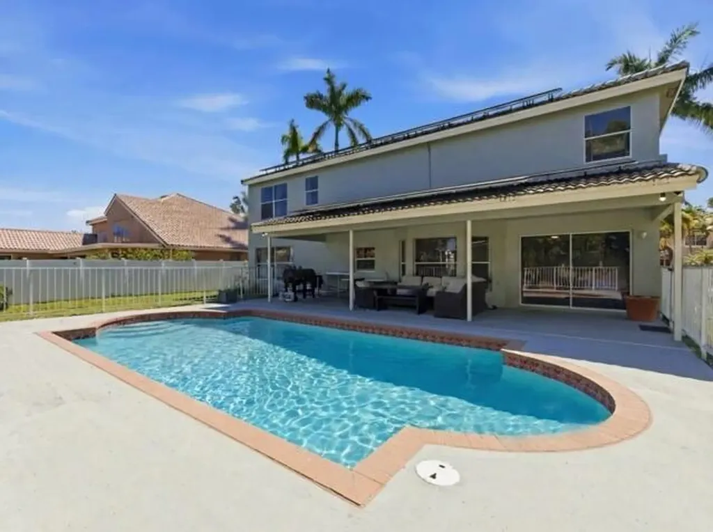 5528 Descartes Circle Boynton Beach FL 33472