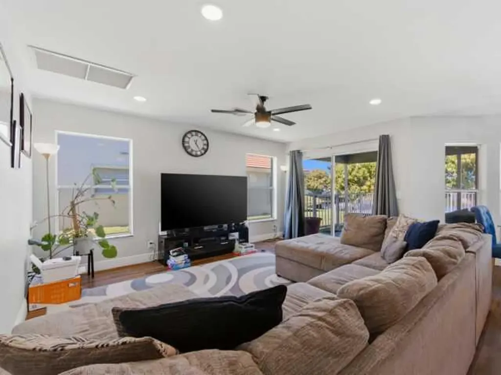 5528 Descartes Circle Boynton Beach FL 33472