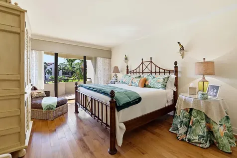 1141 Marine Way E North Palm Beach FL 33408
