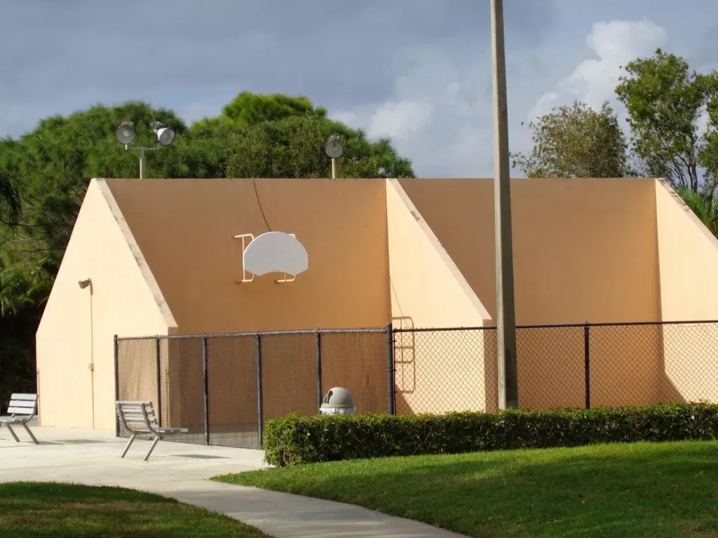 3209 32nd Way West Palm Beach FL 33407