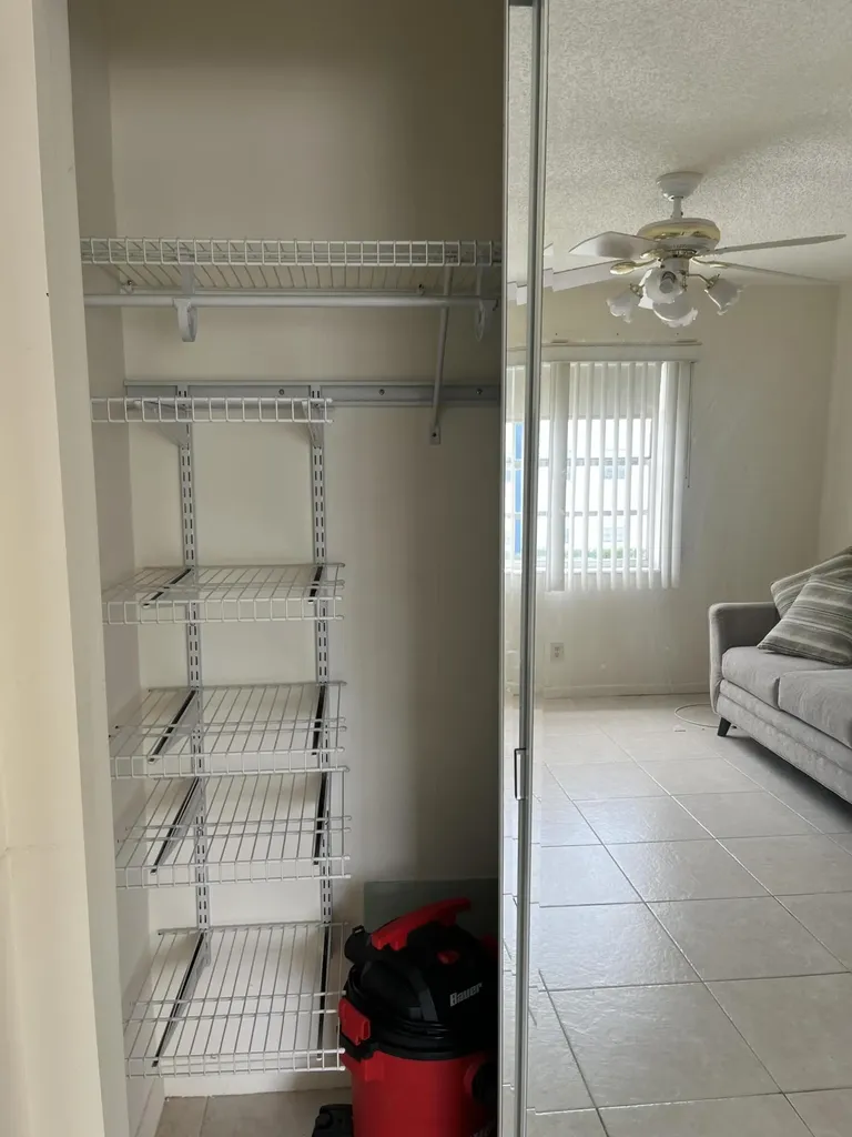 123 Normandy Delray Beach FL 33484