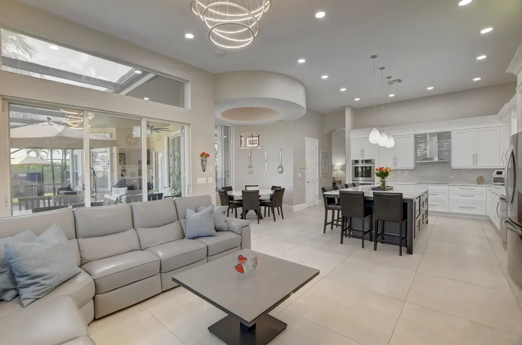 19211 N Creekshore Court Boca Raton FL 33498
