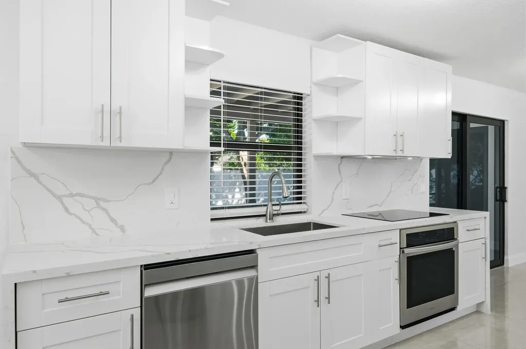 22390 SW 66th Avenue Boca Raton FL 33428