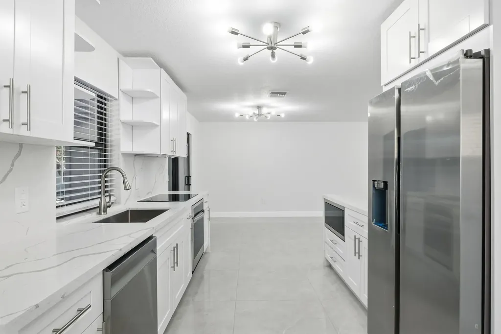 22390 SW 66th Avenue Boca Raton FL 33428