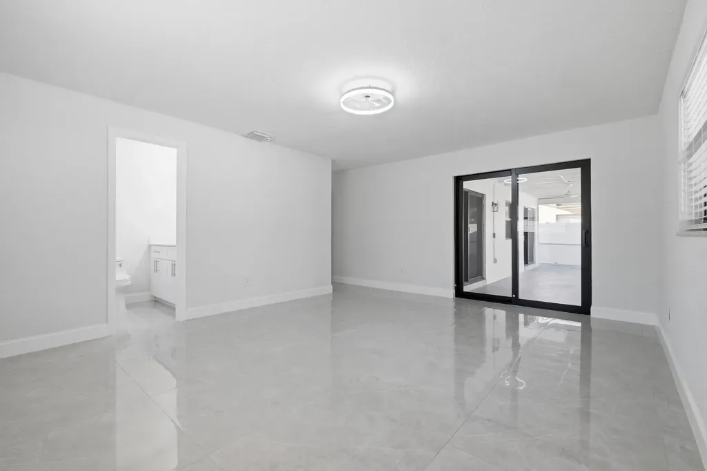 22390 SW 66th Avenue Boca Raton FL 33428