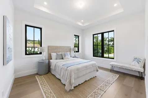 2442 Bay Circle Palm Beach Gardens FL 33410