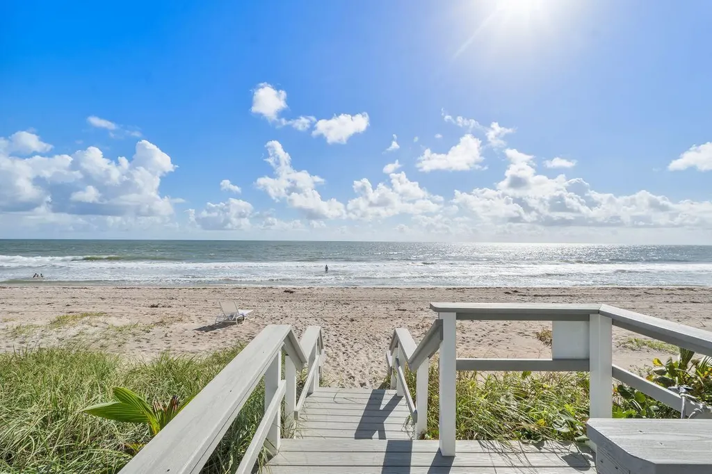 5505 N Ocean Boulevard Ocean Ridge FL 33435